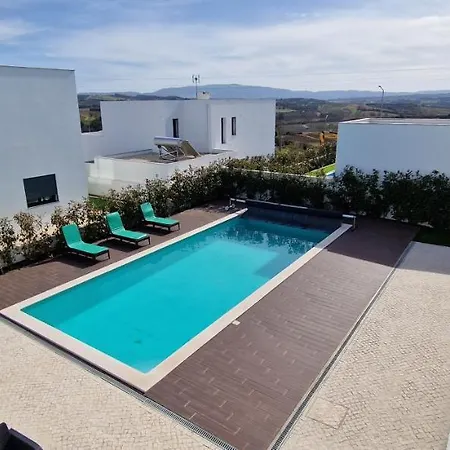 Lara Sweet Privatunterkunft Sobral do Parelhao