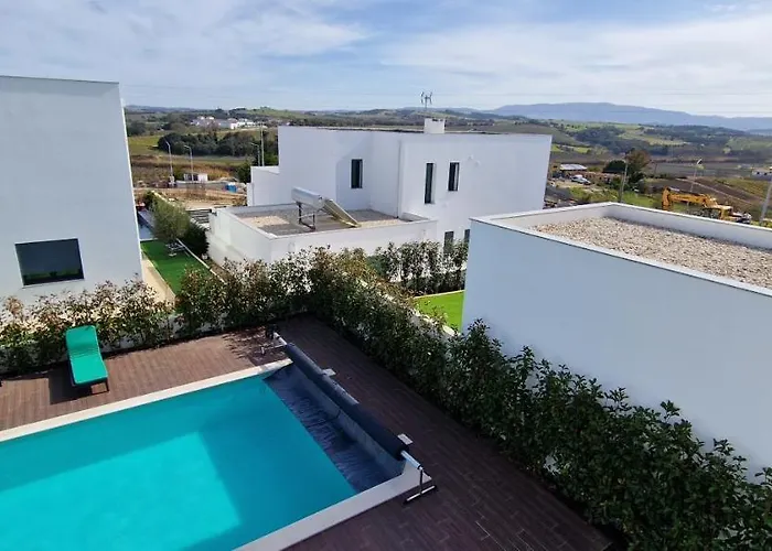 Проживание в семье Lara Sweet