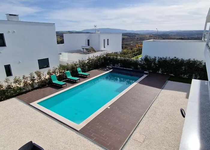 Lara Sweet Проживание в семье Sobral do Parelhao