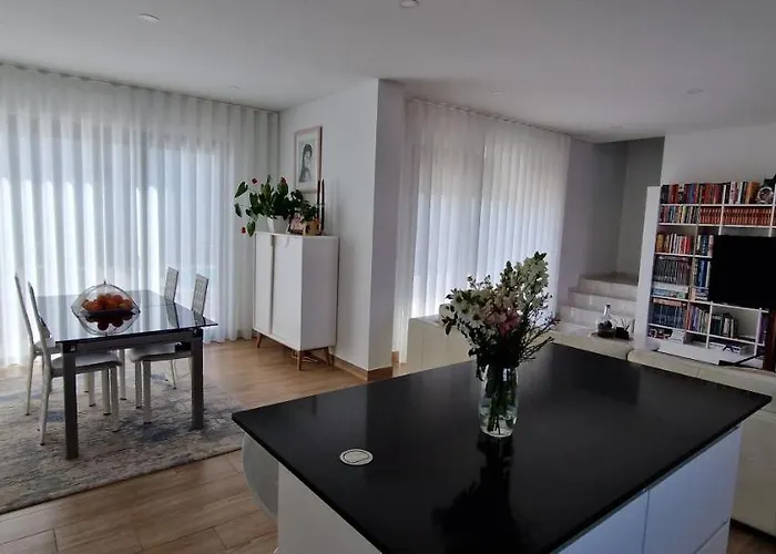 Проживание в семье Lara Sweet *